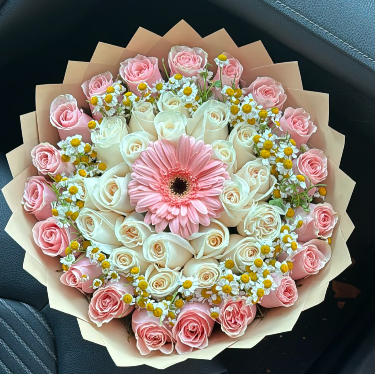 Sweet Daisy Bouquet