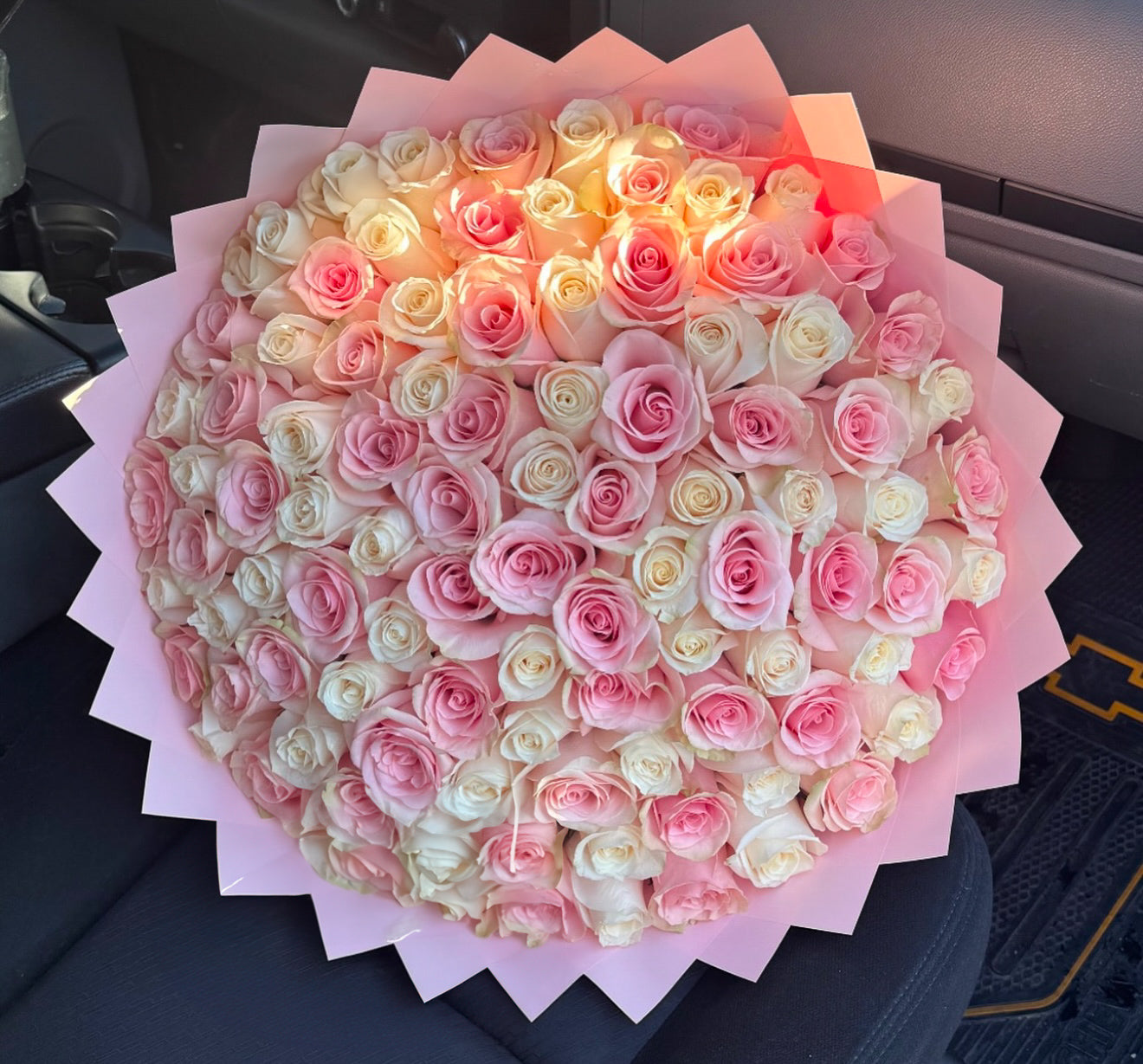 Hermosa Round Rose Bouquet