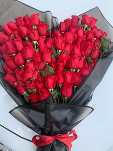 Romance forever-100 roses! Roses in Troy, NY - FLOWER WORLD