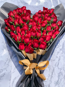 Amor Eterno 100 Roses Bouquet